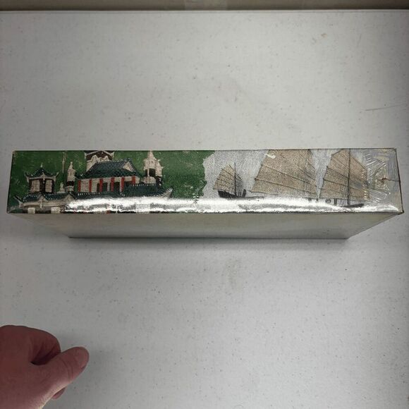 1/200 Kit Vintage Hasegawa LOCKHEED L-1011 SuperTriStar CATHAY PACIFIC NewSealed - Picture 4 of 5